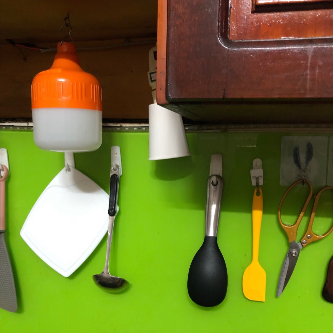 Cán cầm vừa tay, dùng Ok nha.