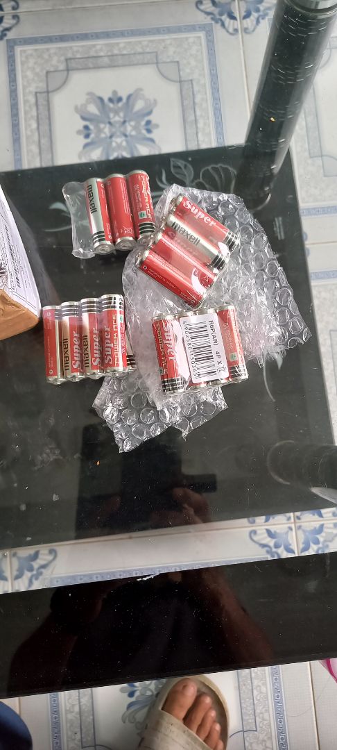 GIAO 40V PIN KHÔNG ĐU.??? CHỈ CON 16V..