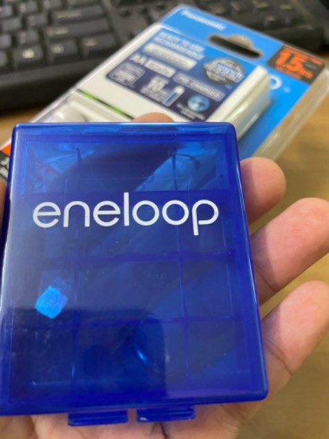 Giao hàng nhanh, đúng hẹn. Sản phẩm nguyên vẹn, cảm nhận ban đầu rất ổn.