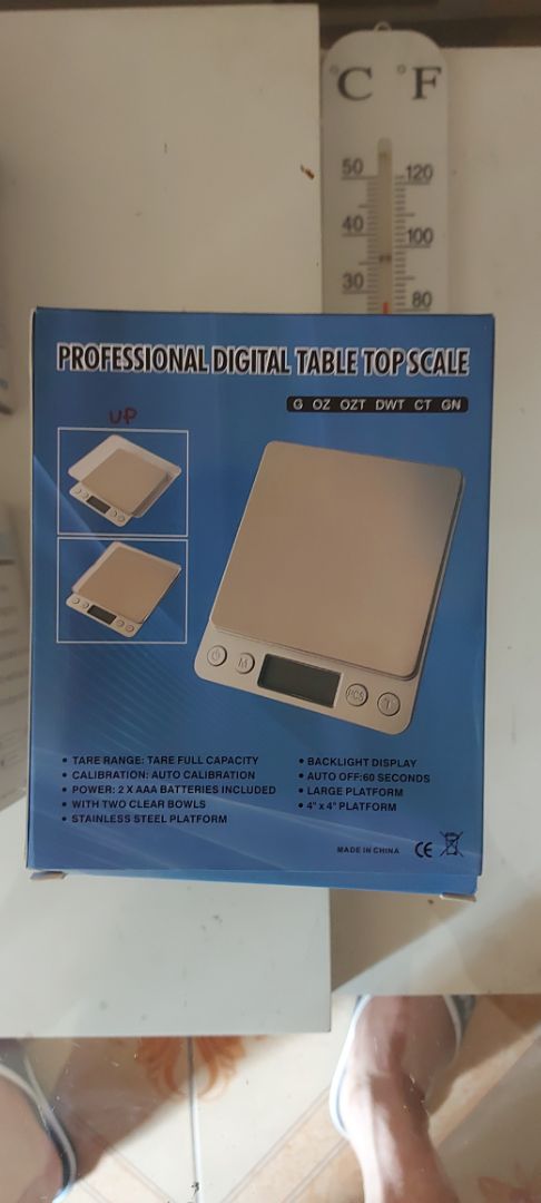 Cân rất chính xác, mẫu mả đẹp.