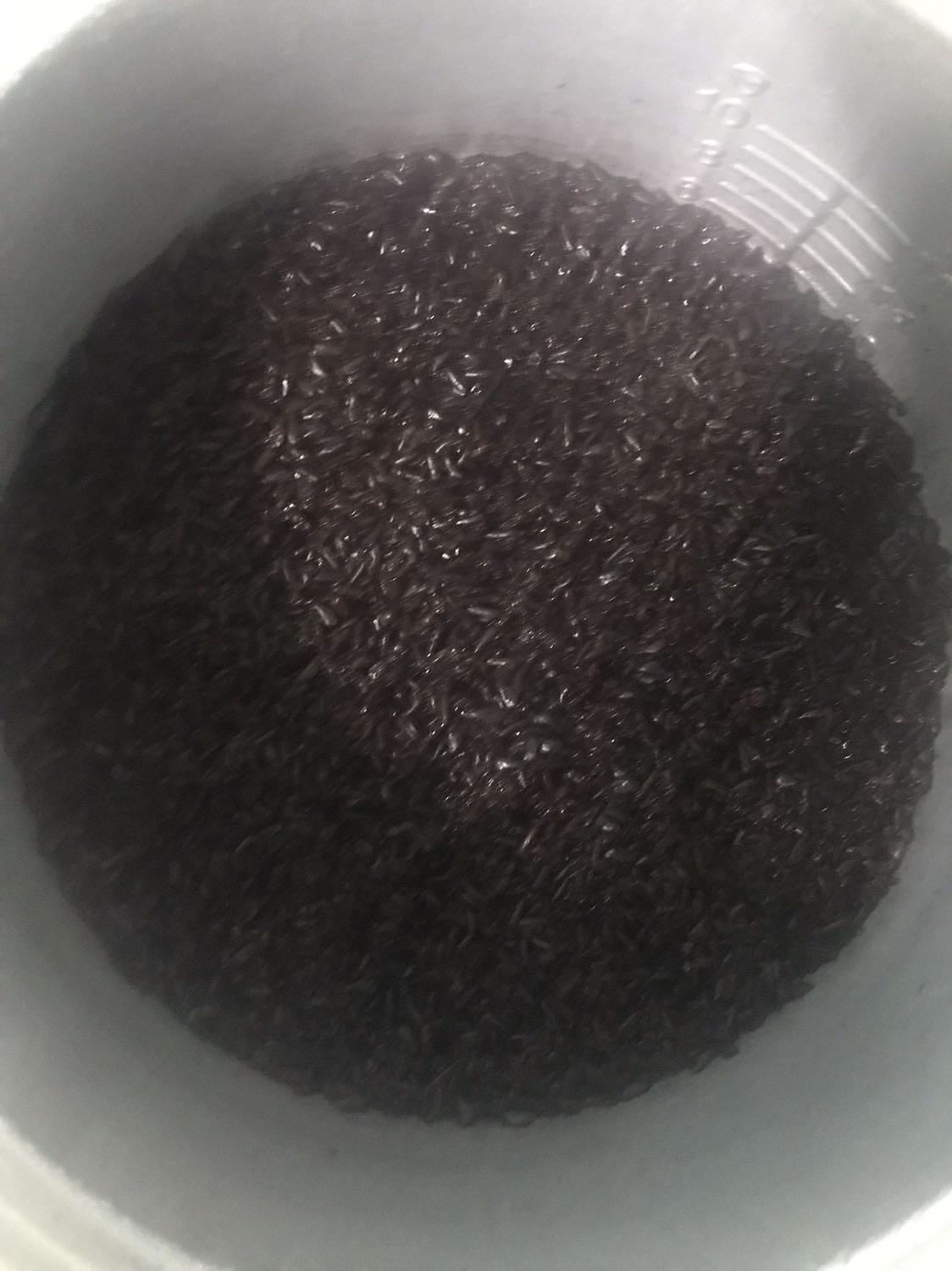 Gạo thơm dẻo, nhưng có hai túi bị xì hút chân ko Gạo thơm dẻo, nhưng có hai túi bị xì hút chân ko