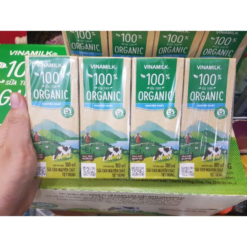 sữa thơm ngon, béo. tuy không đường nhưng khá dễ uống, bé nhà mình rất thích. tin dùng sản phẩm organic của vinamilk, đảm bảo chất lượng tuyệt đối. tiki giao hàng nhanh và đóng gói cũng khá kỹ. 5* cho cả 2.