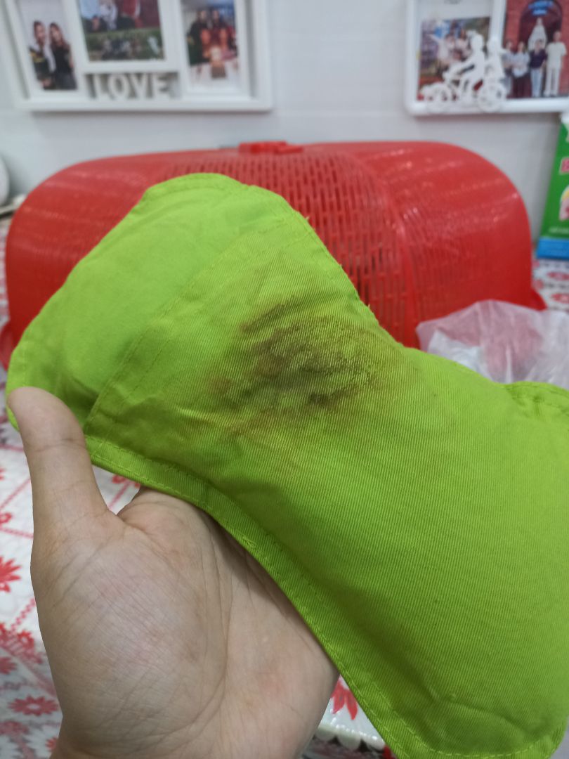 1 túi chườm bị cháy khét khi sd trg lò vi sóng ở mức số 2 va chỉ để 2 phút. cần shop hỗ trợ bảo hành