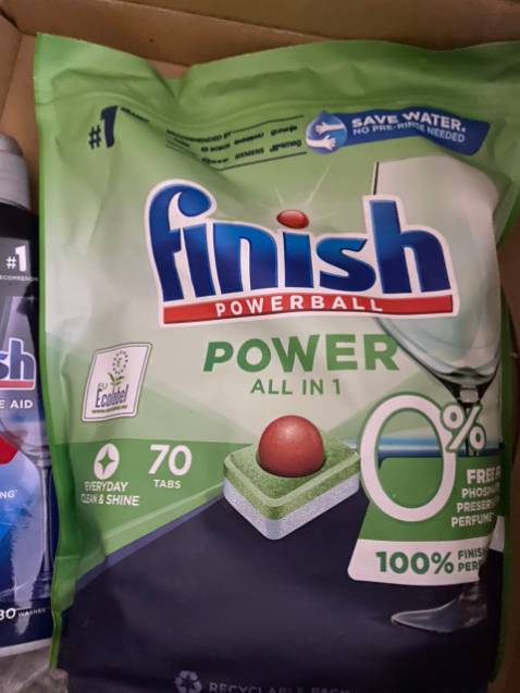 Loại này không có nùi dùng thích lắm luôn, rất tự nhiên an toàn sức khoẻ, mình hay dùng theo combo rửa siêu sạch luôn