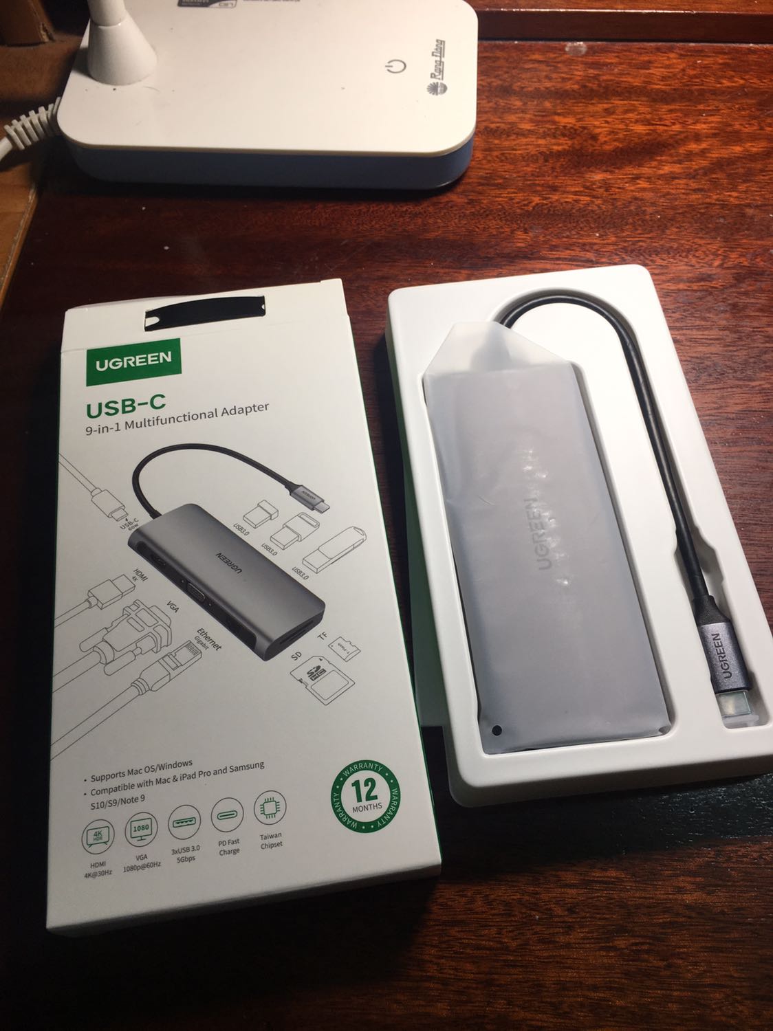 Phù hợp tiện lợi cho MacBook, thiết kế sản phẩm gọn nhẹ, dễ sử dụng. Mình mua hàng đợi hơi lâu do tình hình dịch bệnh nên cũng thông cảm.