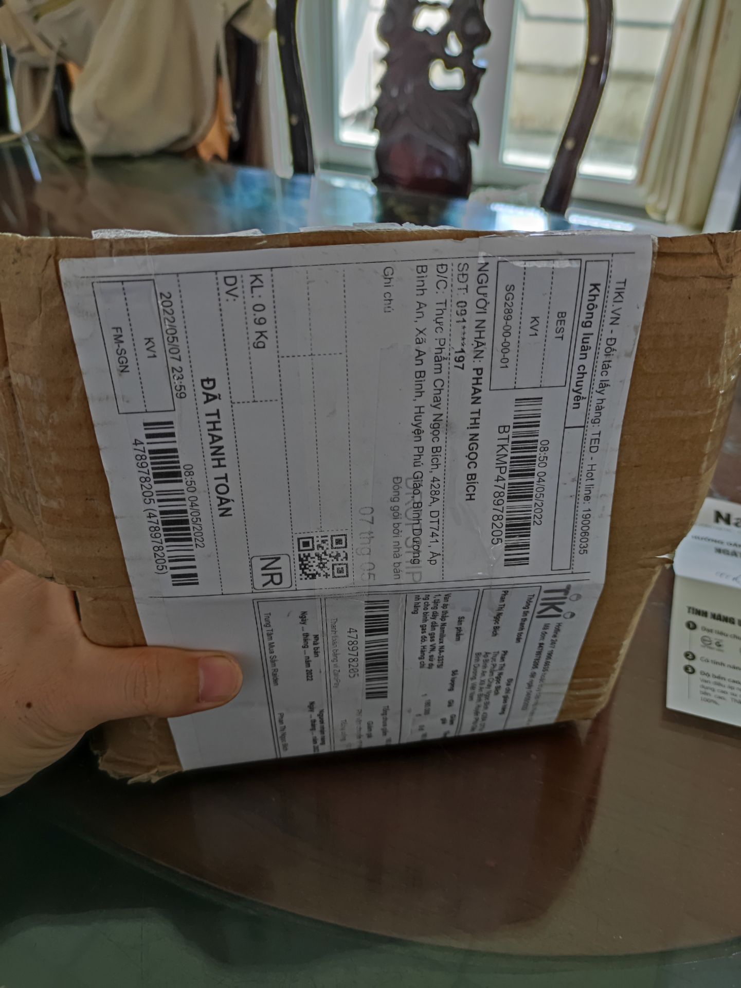 Shop giao sai hàng, không giống van trong hình, lại không tặng kèm dây dẫn gas như giới thiệu. Tôi muốn đổi hoặc trả hàng