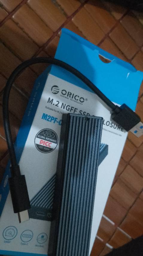 Chắc chắn, hoạt động tốt trên Linux, và còn giao sớm nữa.