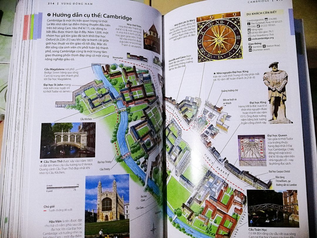 Mình nghĩ đây là cuốn sách ko thể thiếu vs những ai yêu mến nước Anh. Ngay cả khi cta chưa có dịp dc sang Anh thì cũng có thể có 1 chuyến du lịch qua sách bởi cuốn "từ điển thu nhỏ" này. Gọi là bách khoa toàn thư mini về du lịch, lịch sử và văn hóa Anh cũng dc luôn ấy. Sách siêu dày với hơn 600 trang, in màu full, hình ảnh rõ đẹp, chỉ mục và hướng dẫn cũng rõ ràng. Đây ko đơn giản là sách ảnh tips du lịch cho vui mà còn có thể xem là sách lịch sử hình thành vs phát triển của Great Britain cũng dc luôn đó. 

Đợt này mình mua cả 2 cuốn của Thái Lan và Anh do bên Fahasa đang có giá tốt. So với cuốn của Thái thì cuốn của Anh mình nhận dc seal ko tốt lắm và bìa cũng hơi bị móp ở góc. Nhg chắc đây cũng là điều khó tránh khỏi vì sách rất dày nên khi bọc seal và vận chuyển thì cũng dễ bị vậy nên mình thấy ko có vấn đề gì lắm.