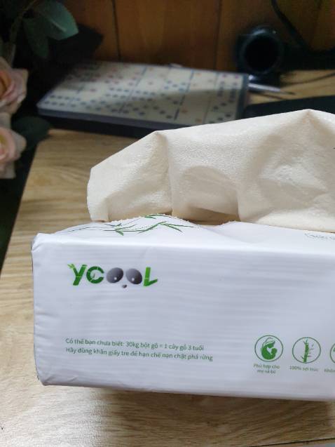 giấy xài ok lắm. tiện và bảo vệ môi trường hơn khăn ướt. giá rẻ
