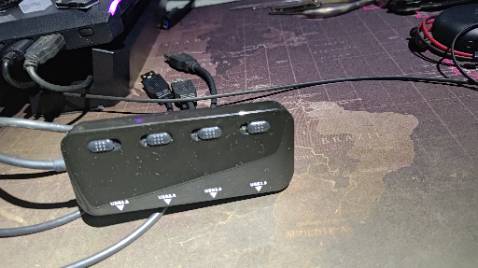 Sản phẩm rất tệ, các công tắc 3 cái không có tác dụng, phí tiền