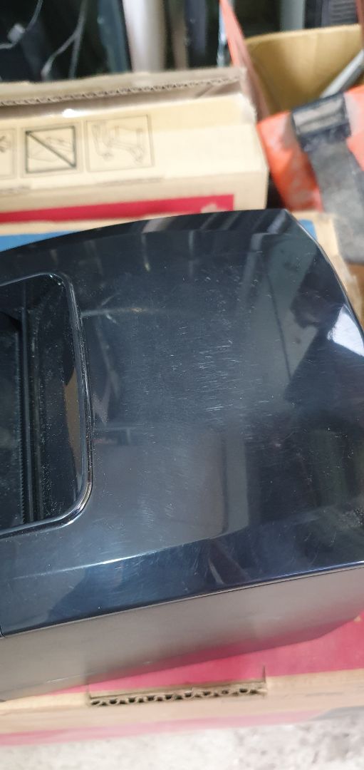 yêu cầu nv shop liên hệ lại với tôi. 
hàng đặt là xp350b sao giao hàng lại là xp365b. 
đã thế sp nhận được lại xước nhìn như hàng cũ qua sử dụng. 
tôi có báo lại cho bộ phận sử lí khyếu nại tiki. họ yêu cầu thu hồi để sử lí. nhưng vì k có nhiều time nên tôi đành chấp nhận lấy hàng. yêu cầu nv shop liên hệ lại với tôi. 
hàng đặt là xp350b sao giao hàng lại là xp365b. 
đã thế sp nhận được lại xước nhìn như hàng cũ qua sử dụng. 
tôi có báo lại cho bộ phận sử lí khyếu nại tiki. họ yêu cầu thu hồi để sử lí. nhưng vì k có nhiều time nên tôi đành chấp nhận lấy hàng.