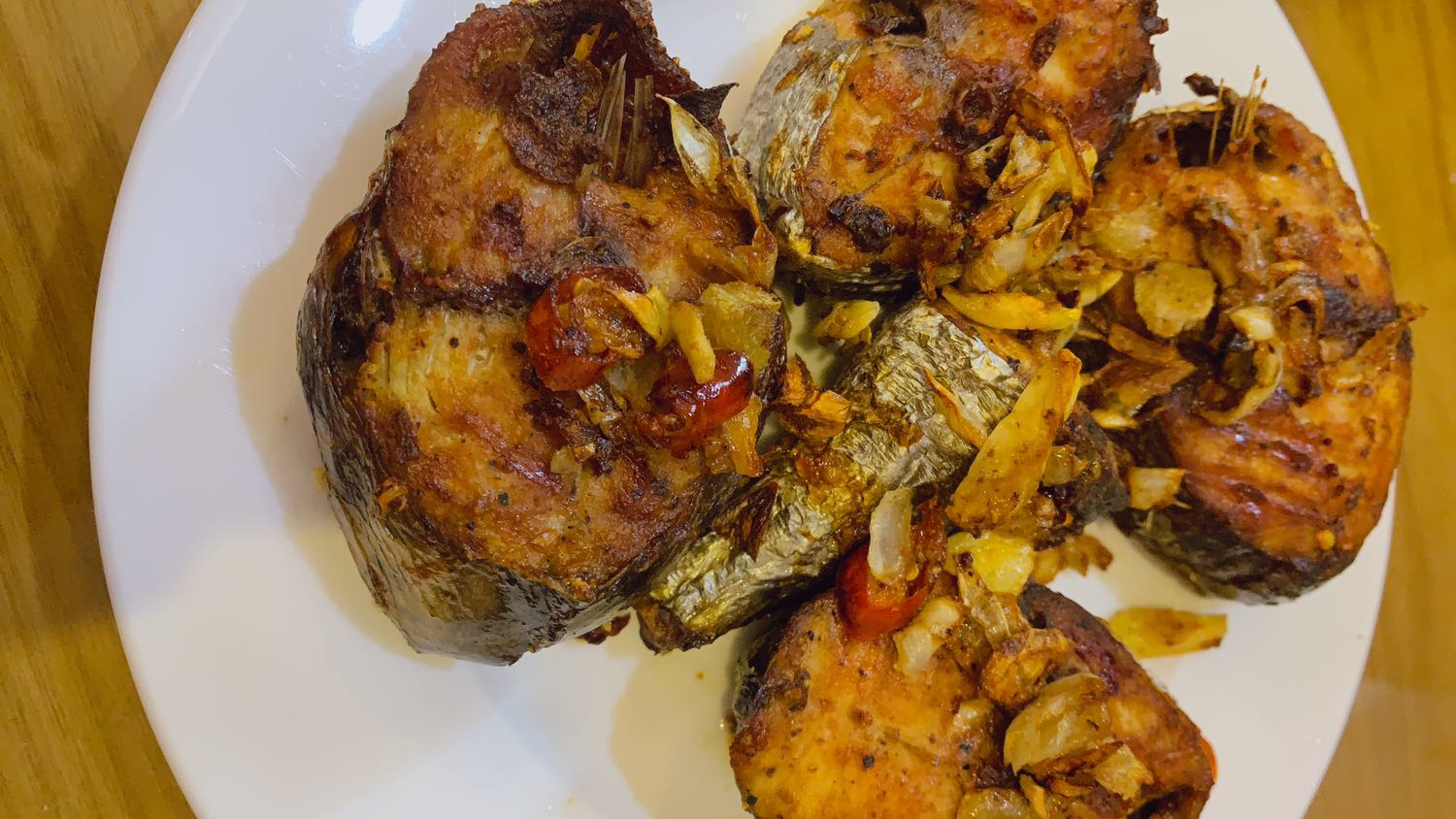 Rất hài lòng vì vừa rẻ vừa xịn nấu lại ngon. Săn sale chỉ có 5tr8 trong khi ở các cửa hàng bán cũng loại đắt hơn nhiều.