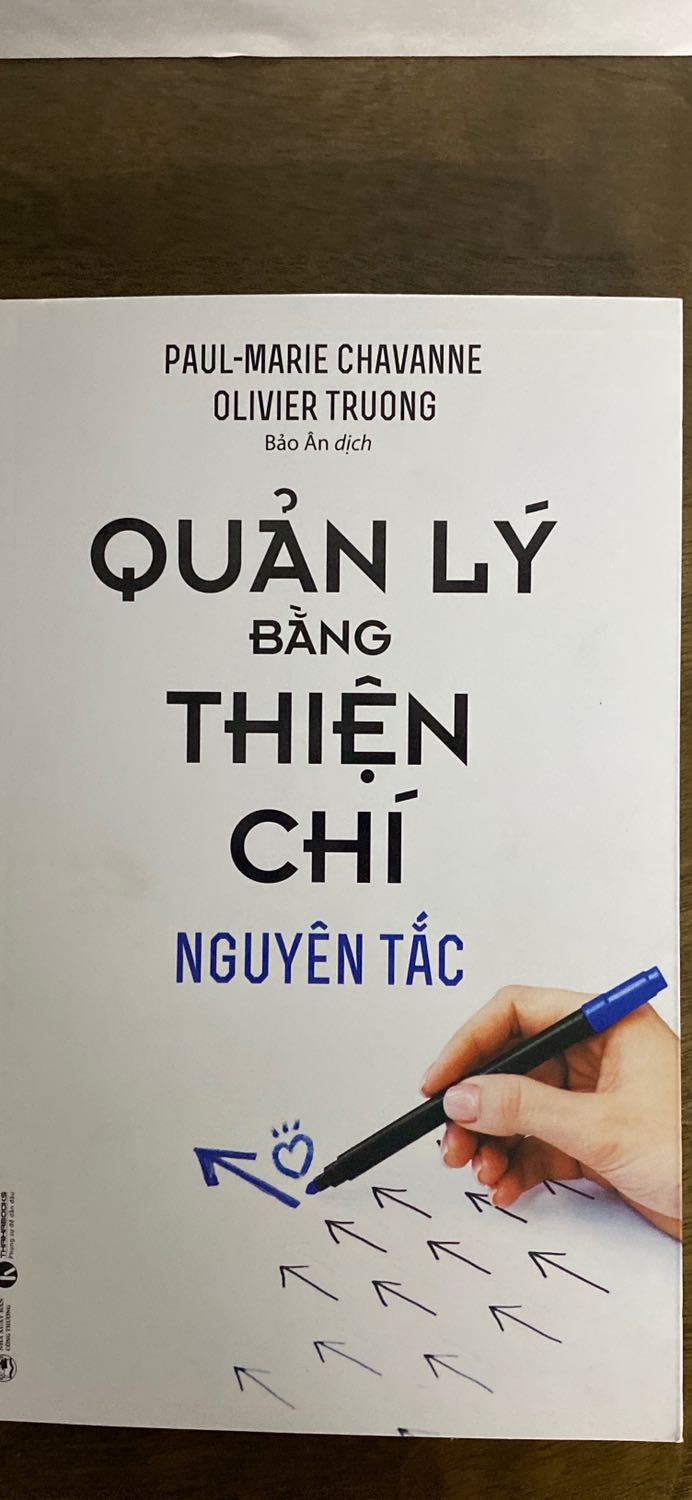 Giao hàng rất nhanh, sách mới đóng gói cẩn thận