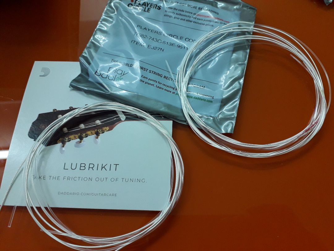 đóng gói cẩn thận  , dây mới chưa ổn định âm thanh nên chưa đánh giá được