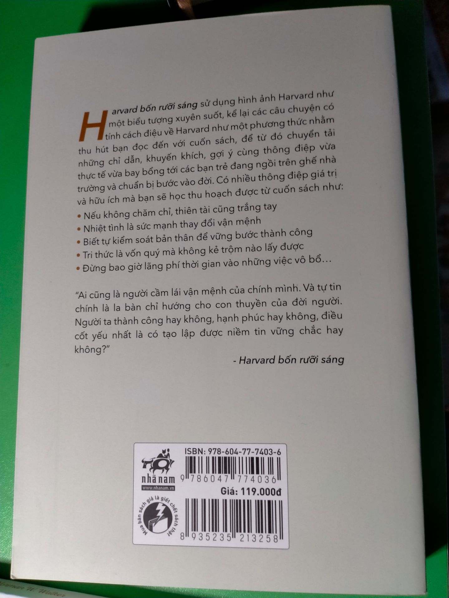 Sách nhận được mới nguyên, đẹp, giấy thì xịn với thơm lắm lun. Cuốn sách rất hay, truyền động lực, cảm hứng và cực kì phù hợp cho các bạn trẻ trên con đường học tập và làm việc luôn nhé.