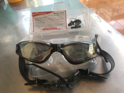 Gói hàng cẩn thận, kính gởi đúng như video quảng cáo, chất lượng, có cả thẻ bảo hành và thư cám ơn. Cám ơn shop!