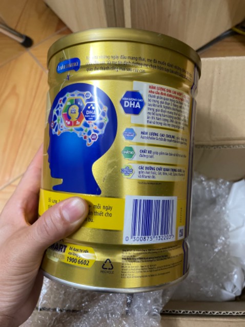 vỏ hộp, nắp hộp bẩn bụi quá