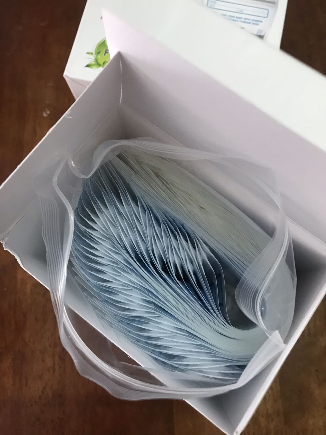 Nhận hàng trong đợt dịch luôn, 5 sao cho shop. Mình dùng rồi thấy ok nên đặt mua thêm, tưởng hàng ko đến được chứ vì mình ở Bình Dương.