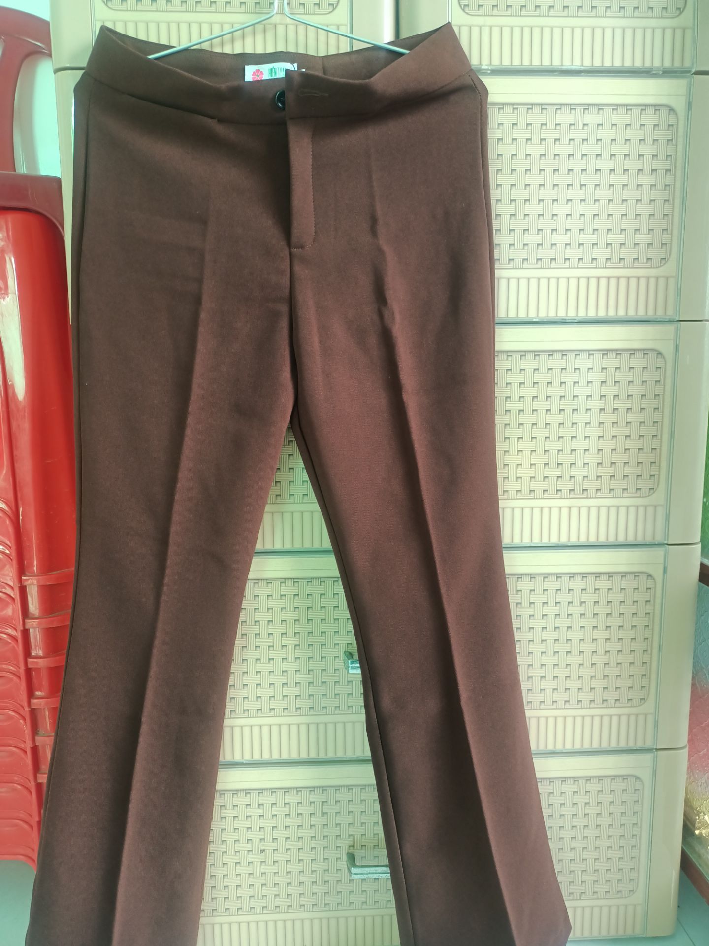 Hài lòng về sản phẩm, giao hàng nhanh