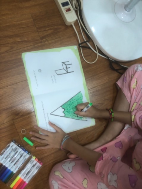 Sách hay và it chữ, có màu, con mình rất thích dù bt bé k thích đọc