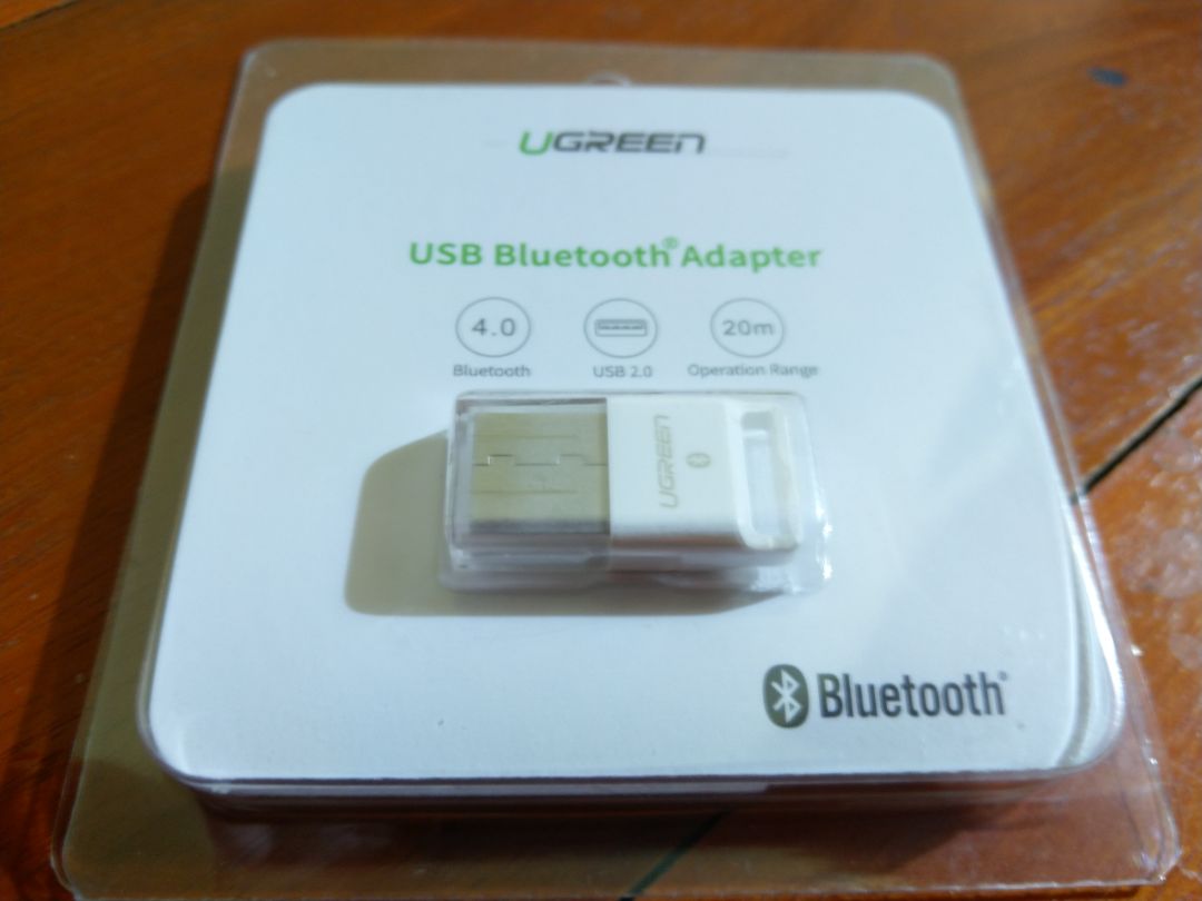 1. Đóng gói + giao hàng của Tiki: vẫn Ok như mọi lần.
2. Sản phẩm đặt màu đen nhưng giao màu trắng, cũng không phải vấn đề gì lắm. Nhỏ gọn, kèm driver disc (Win 10 cắm nhận luôn không cần cài đặt) + manual. Kết nối với Loa Anker Soundcore mini rất ok, ổn định.