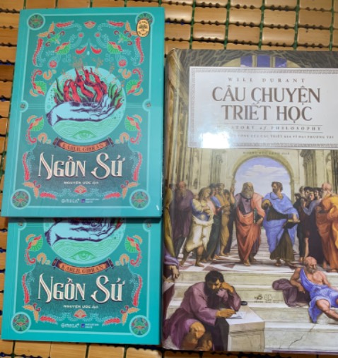 Đây nè shop ơi! Dư 1 cuốn nè! Đây nè shop ơi! Dư 1 cuốn nè!