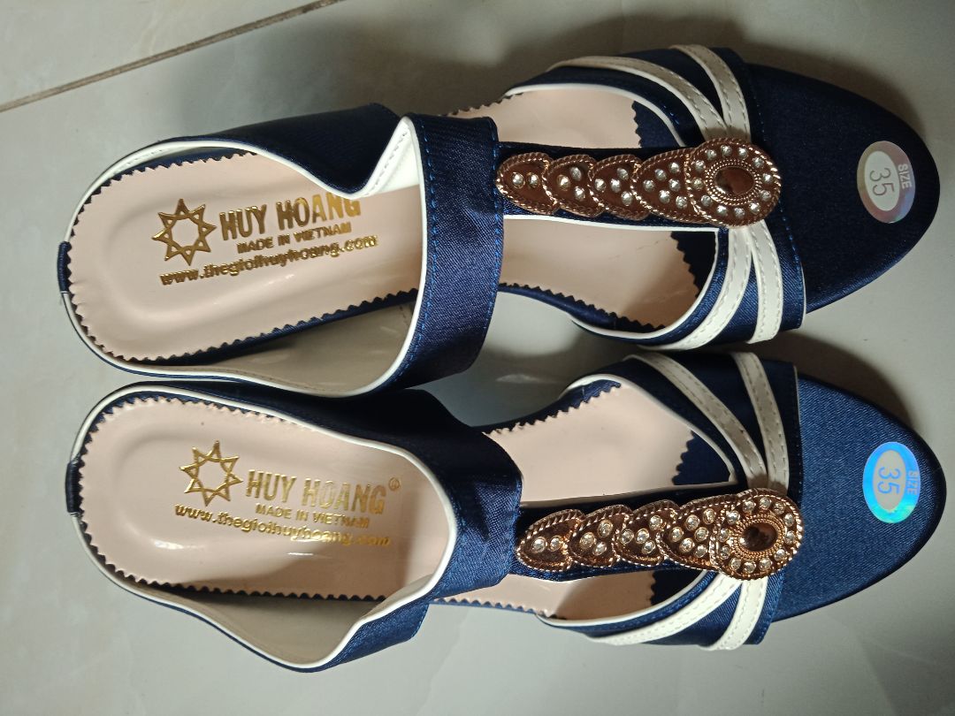 Rất đẹp đi không đau chân, đường mau tỉ mỉ, chắc chắn