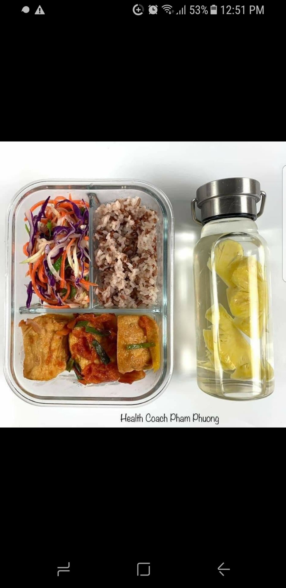 rất thích sản phẩm. nhỏ vừa đúng ý, bỏ túi rất tiện. khi xịt cảm giác mát da, nhẹ da rất tốt.