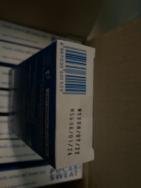 Hộp đóng gói cẩn thận, kĩ càng. Vị uống khá ngon đấy! Ngon hơn khi pha với nước lạnh!