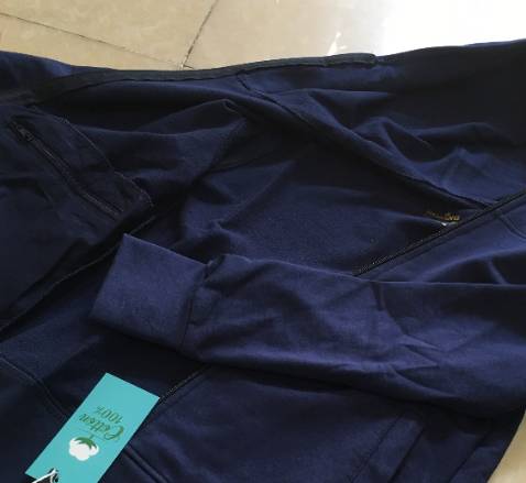 đã nhận được hàng và rất hài lòng, áo dày vừa phải, vải mát chứ không nóng