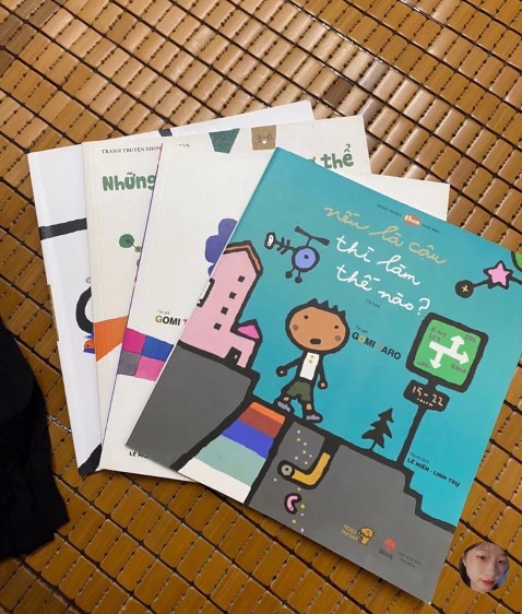 trông đơn giản mà con lại thích và rất chú ý. đúng là bọn bé nó chỉ hợp những sách tn