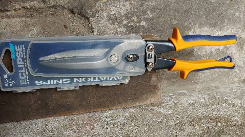 Kềm cắt tôn cầm là thấy đã tay, hàng tốt