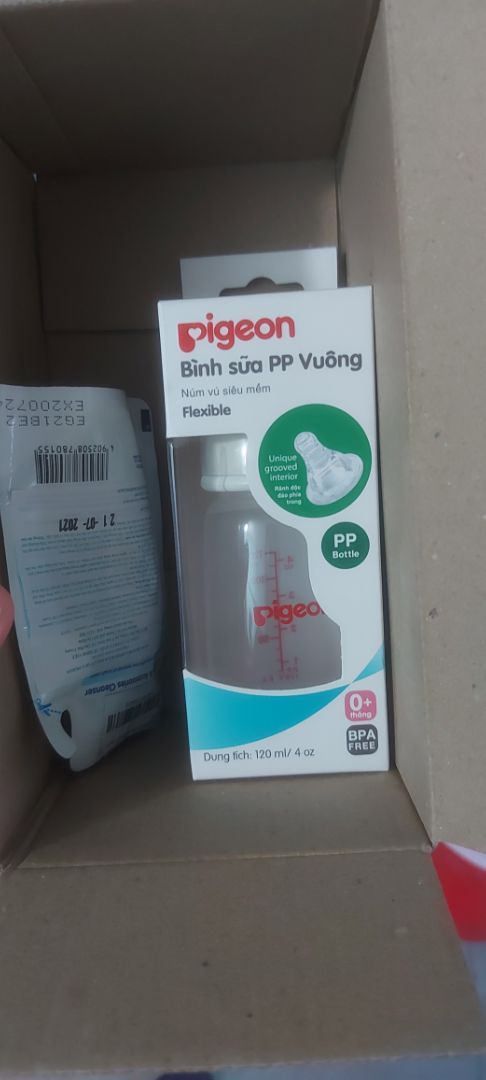 sao ghi chú là bình sữa 240ml , mà giao bình có 120ml à