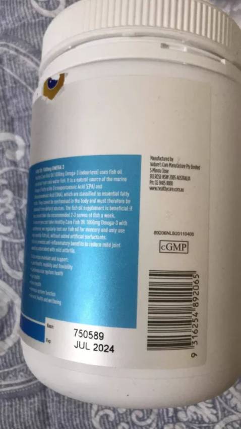 hộp siêu to, mình mua cho 2 người uống chắc cũng phải 2 tháng mới hết, mỗi ngày 3 viên sau ăn, Mình mới nhận được hôm nay, giao hàng rất nhanh, sớm hơn dự báo 1 ngày hộp siêu to, mình mua cho 2 người uống chắc cũng phải 2 tháng mới hết, mỗi ngày 3 viên sau ăn, Mình mới nhận được hôm nay, giao hàng rất nhanh, sớm hơn dự báo 1 ngày