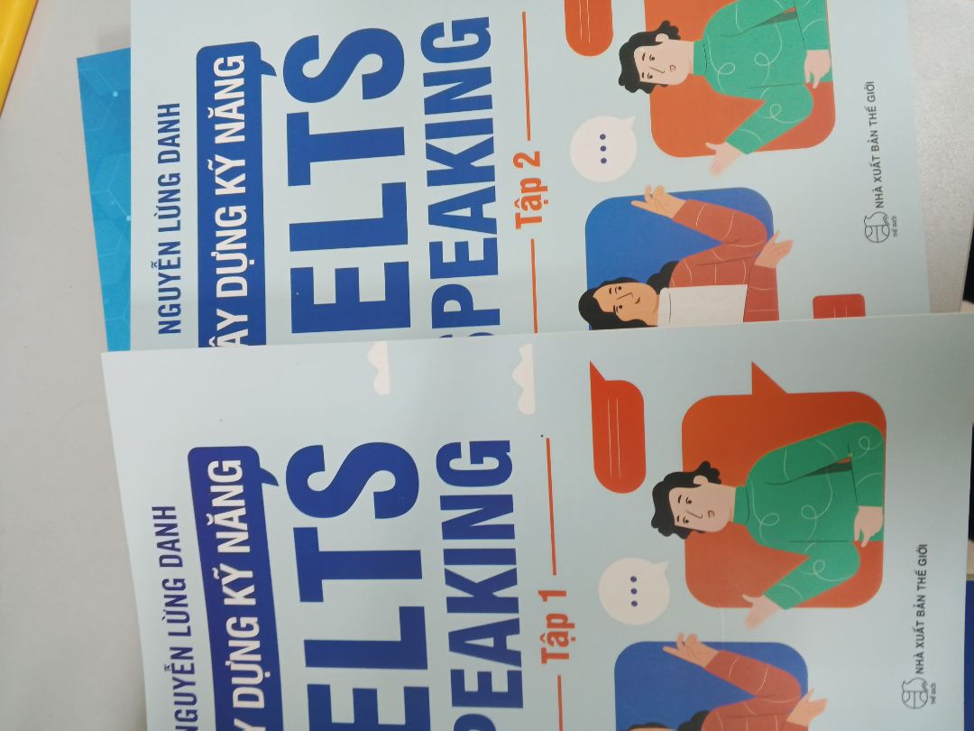 Thật tuyệt vời, sách có nội dung hay trình bày rõ ràng từ cơ bản đến nâng cao lại được tặng thêm cuốn reading nữa, không thể tin được