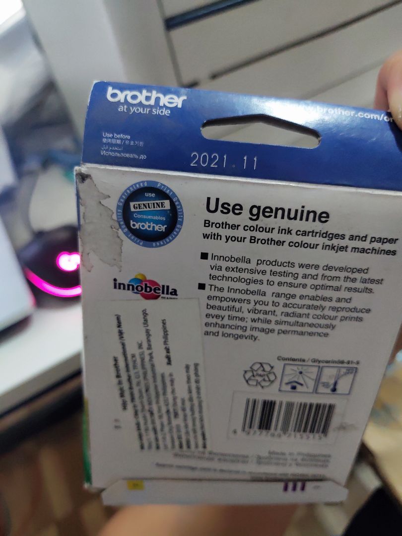 Ngày trước mua của Chí Cường thì ổn. Càng về sau càng chán, bán toàn hàng tồn kho 2 năm. hộp cũ nát, xộc xệch.
Bb & never see again !