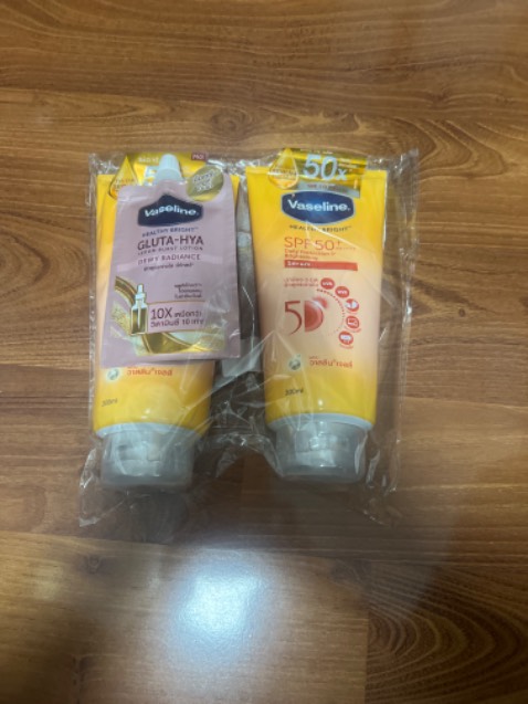 Tiki giao hàng quá nhanh. Ngày 9/9 khuyến mãi hấp dẫn. Luôn ủng hộ Tiki , sản phẩm tốt!