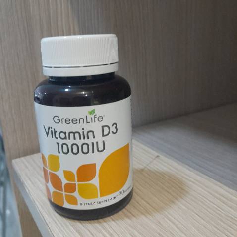 Hàng từ nước ngoài nhưng giao hàng khá nhanh, tầm 4 ngày là có hàng. Mình uống được gần 1 tuần thấy có cải thiện hẳn, các cơ không bị co rút nữa, thấy trong người cũng khỏe hơn chút. Giá rẻ, sẽ ủng hộ tiếp!