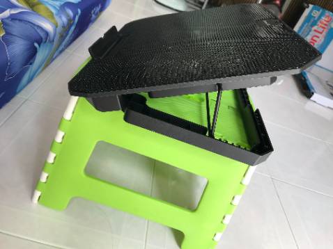 giao sản phẩm không đúng với hình mẫu trên website TiKi. Quá tệ