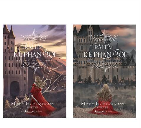 Vì đây là bộ truyện mình yêu thích nên mình sẽ review một thể ngắn gọn. Đầu tiên là về phần bề ngoài, bìa được thiết kế đẹp, tông màu u tối của bìa đã thể hiện đúng nội dung lần này, đen tối và chẳng còn thơ mộng như ở phần 1. Chấm bìa 5/5. Postcard dày, cầm chắc tay, có thể làm bookmard được. Thật ra mình định cho 4 sao thôi, nhưng dịch vụ của Tiki lẫn cốt truyện đã khiến mình quyết định cho 5 sao. Nói thật là lần này mình thấy Asbooks làm việc khiến mình khá thất vọng. Có cảm giác Asbooks vội vã xuất bản mà không kiểm tra kỹ lại vậy. Không nói đến vài lỗi sai chính tả thì cách trình bày đã sai rất nhiều rồi, đọc từ tập 1 đến tập 2 mà dấu " cứ sai tùm lum, với đứa hơi kĩ tính như mình thì nhìn nhức mắt cực. Đánh giá với phần dịch thuật thì mình thấy ổn, đây chỉ là phần nhận xét cá nhân của mình thôi nhưng mình thích cách dịch của dịch giả Trần Nhật Quang ở cuốn Nụ hôn dối *** hơn, nói thật là lúc biết người dịch là người khác mình thấy hơi chán, tại vì cách dịch của Trần Nhật Quang thật sự khiến mình ấn tượng, đặc biệt là với mấy phần Thánh văn Morrighan, Bài hát của Venda, Di chúc cuối cùng của Gaudrel, đọc lên cứ thấy bay bổng và thơ ơi là thơ. Nhưng dù sao đây chỉ là ý khiến cá nhân của mình thôi, sẽ có người thích và sẽ có người không thích. Đánh giá khách quan thì dịch thuật 4,5/5. Nhưng đôi khi mình khá thấy khó hiểu vài đoạn đối thoại của các nhân vật, kiểu như đang xưng tôi-cô bỗng đổi sang ta-cô vậy. Mong ở phần cuối cùng, "The Beauty of Darkness", Asbooks sẽ chăm chút hơn về mặt hình thức lẫn chính tả. Bỏ qua dịch thuật và hình thức, cốt truyện lần này vẫn rất cuốn, mình đọc một lèo hết cuốn đầu chỉ hơn 1 ngày chú, plot twist làm mình khá ngạc nhiên và hứng thú. Các nhân vật đều có nét riêng biệt, phát triển tâm lý tốt.
Tổng thể, mình chấm sách 9/10, rất đáng đọc nhé!