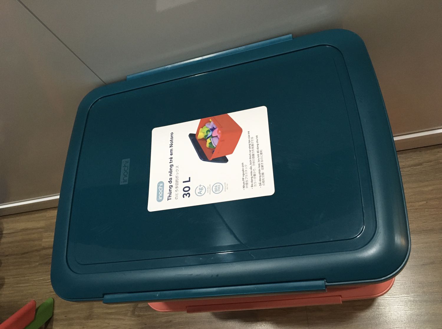 Tiki gai hàng nhanh, đóng gói kỹ, thùng nhựa chắc chắn, dày, màu sắc bắt mắt Tiki gai hàng nhanh, đóng gói kỹ, thùng nhựa chắc chắn, dày, màu sắc bắt mắt