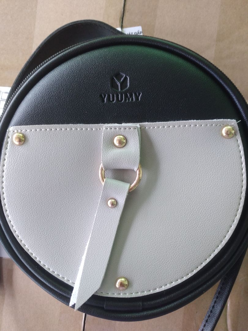 Hàng ok nha, từ lúc đặt đến lúc đi đơn thì lâu thiệt đó, nhưng từ lúc gửi đến lúc nhận siêu nhanhhh Hàng ok nha, từ lúc đặt đến lúc đi đơn thì lâu thiệt đó, nhưng từ lúc gửi đến lúc nhận siêu nhanhhh