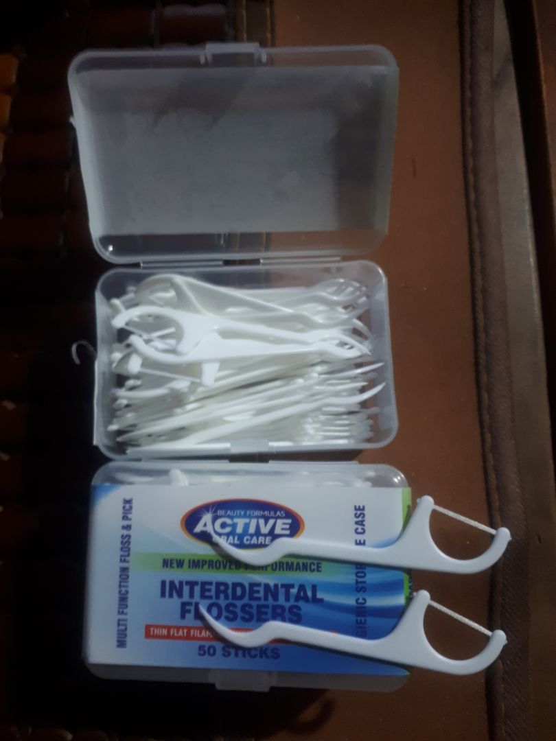 rất hài lòng,giao hàng trước dự kiến.nhanh OK. nhân viên vui vẻ OK.nhưng tâm sợi chỉ hơi to