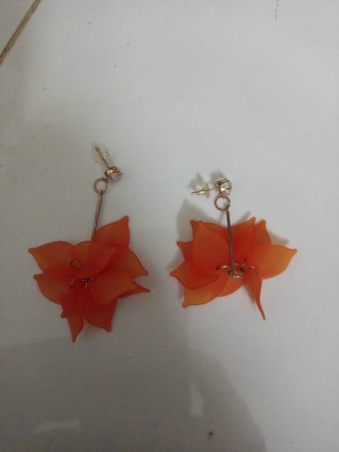 Đóng gói sản phẩm cẩn thận, hàng giống mô tả, dễ thương, giá cả phải chăng