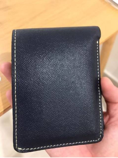 Ví đẹp gọn, không có khoá lên không bị cộm rất ưng ý, đóng gói cẩn thận. Tks shop! Ví đẹp gọn, không có khoá lên không bị cộm rất ưng ý, đóng gói cẩn thận. Tks shop!