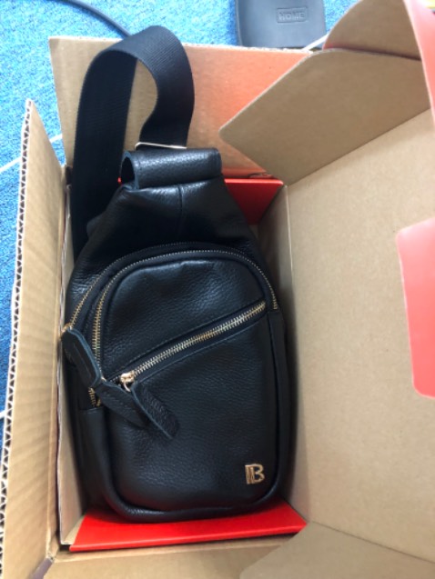 Túi rất đẹp. Chủ shop nhiệt tình chu đáo. Ủng hộ shop