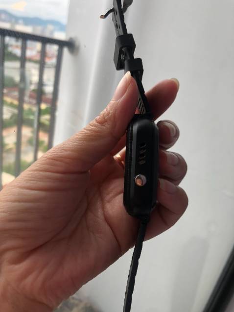 Đồng hồ tốt, giá của shop cũng tốt hơn các shop khác. Phụ kiện đầy đủ theo mô tả