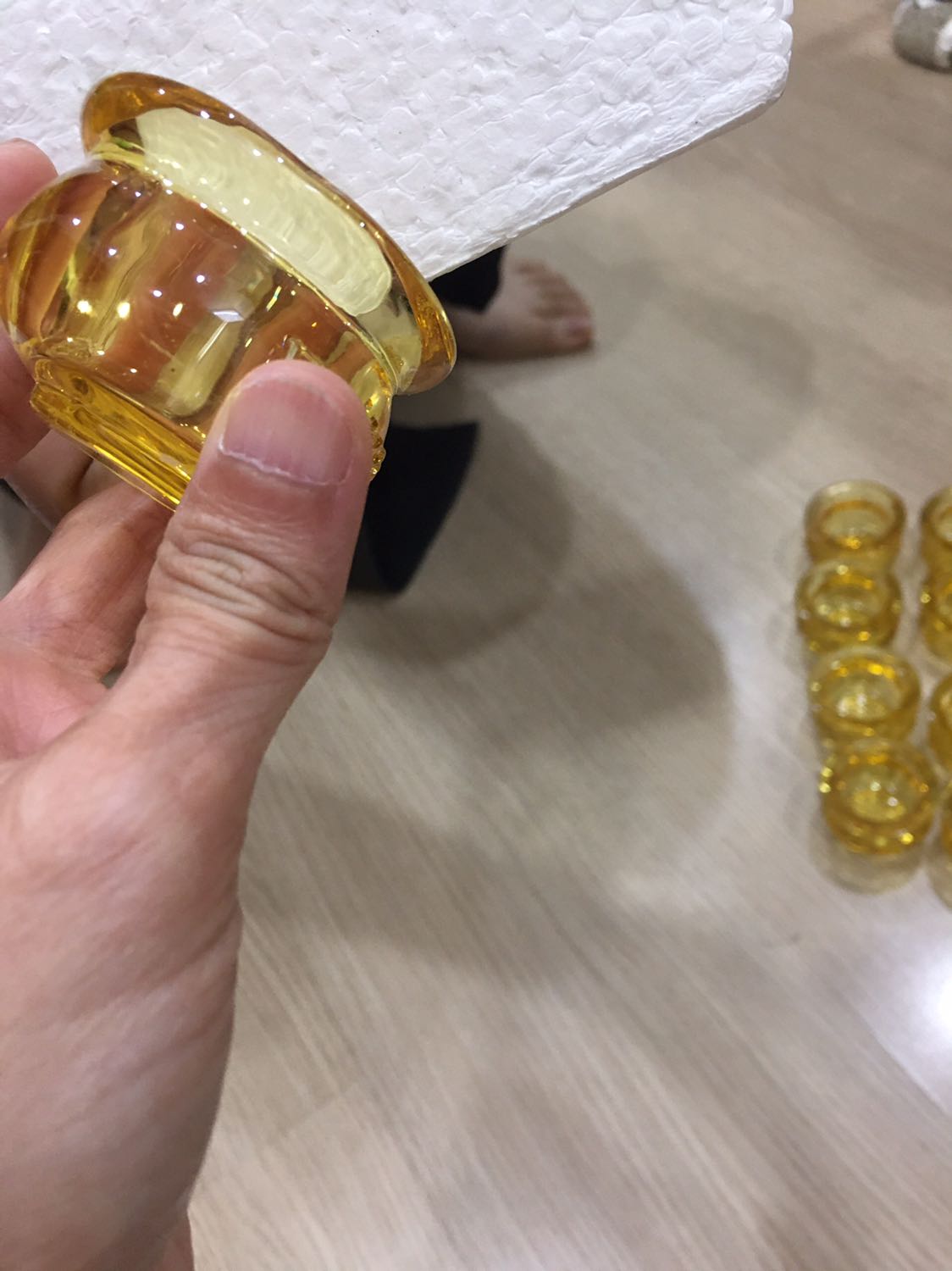 Shop đóng gói cần thận
Nhưng có 1 cái bị mẻ ạ