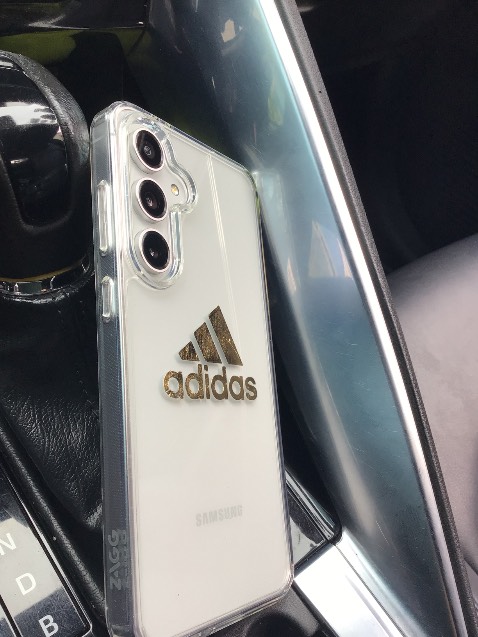 Mỏng vừa phải,các nút,phím chưc năng chính xác,hơi đắt nhưng hài lòng.