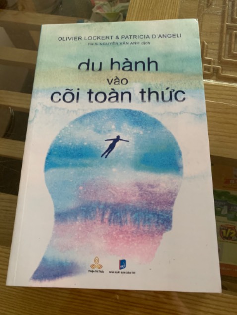 Shop và Tiki Giao hàng nhanh chóng. Nội dung thì tôi đã xem review qua kênh YouTube. Cám ơn shop và Tiki nhiều!